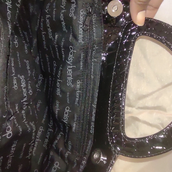 Daisy Fuentes Black Clutch Handbag NWOT - Picture 7 of 12